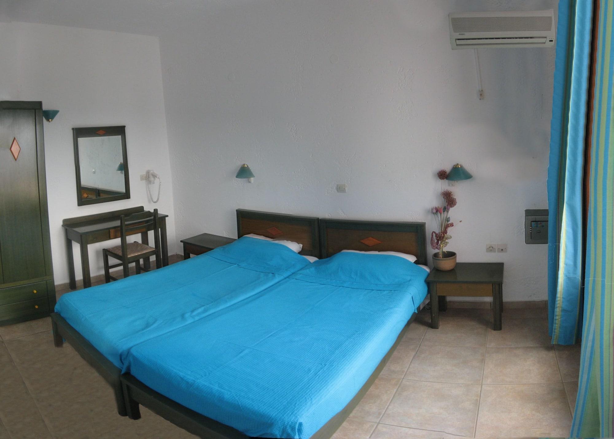 Romantica Hotel Apartments Herszonisszosz Kültér fotó